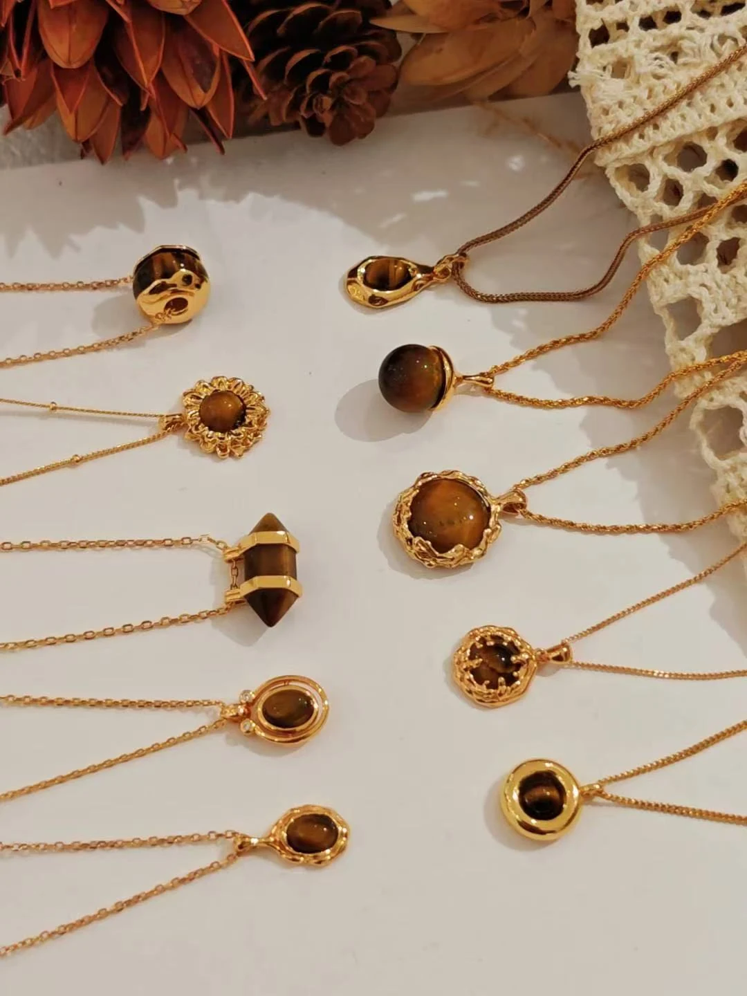 Jewelry details featured in Warm tones, worn simply